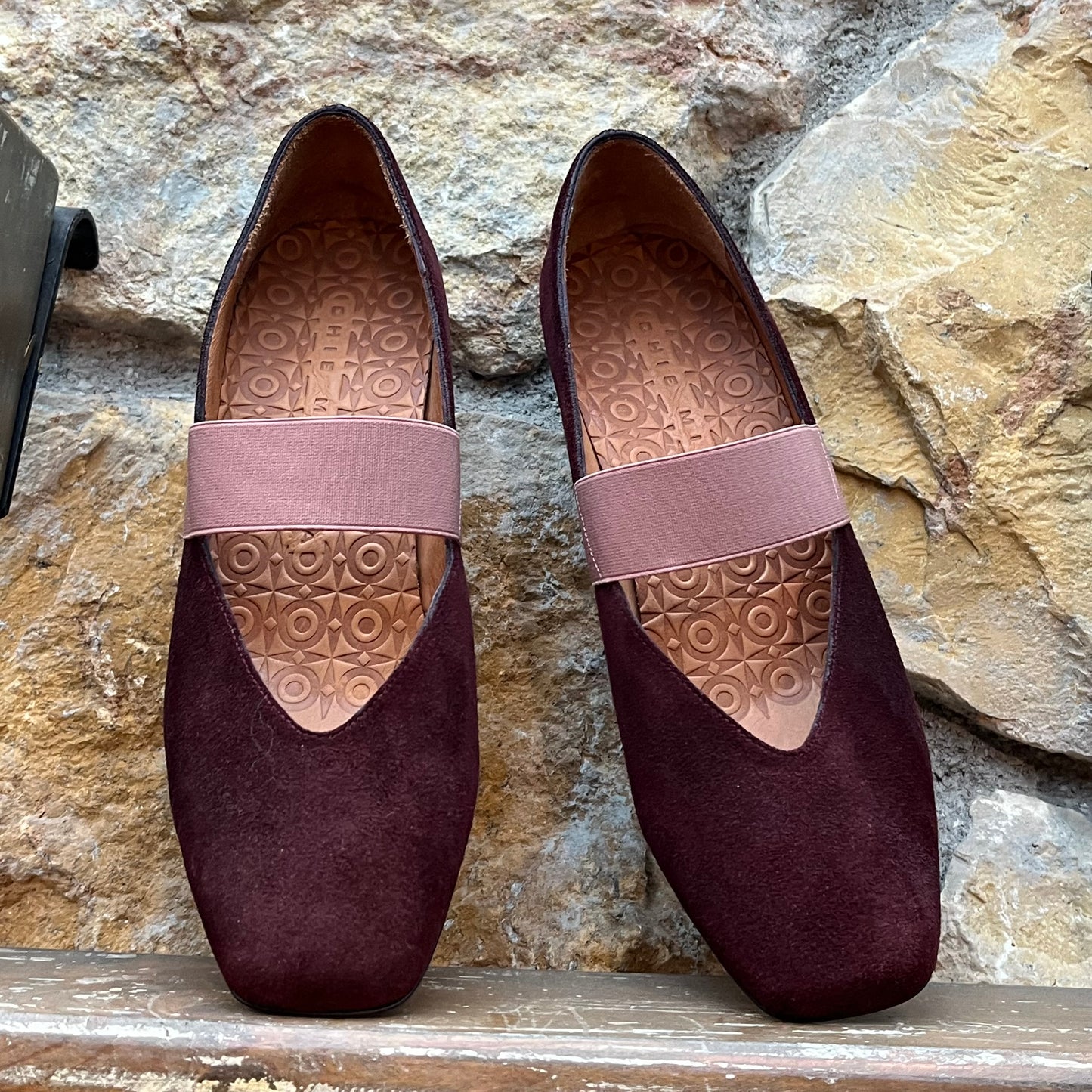 TUDELA Grape No 41 suede shoes by CHIE MIHARA