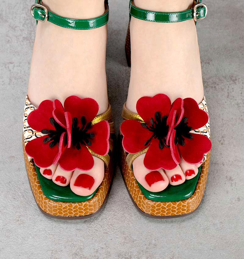 NASSUN beige sandals by Chie Mihara