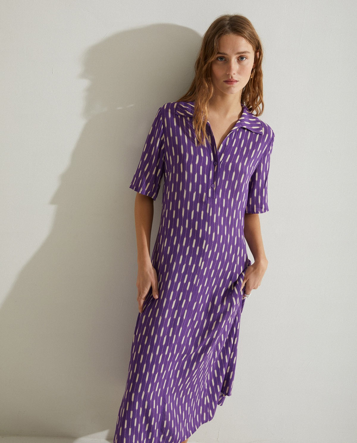 Long collared dress with sleeves in purple by YERSE