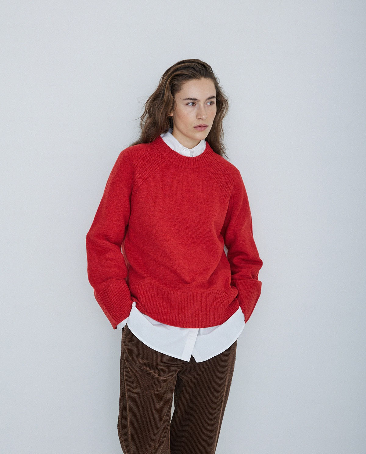 Knitted red sweater with wool by YERSE