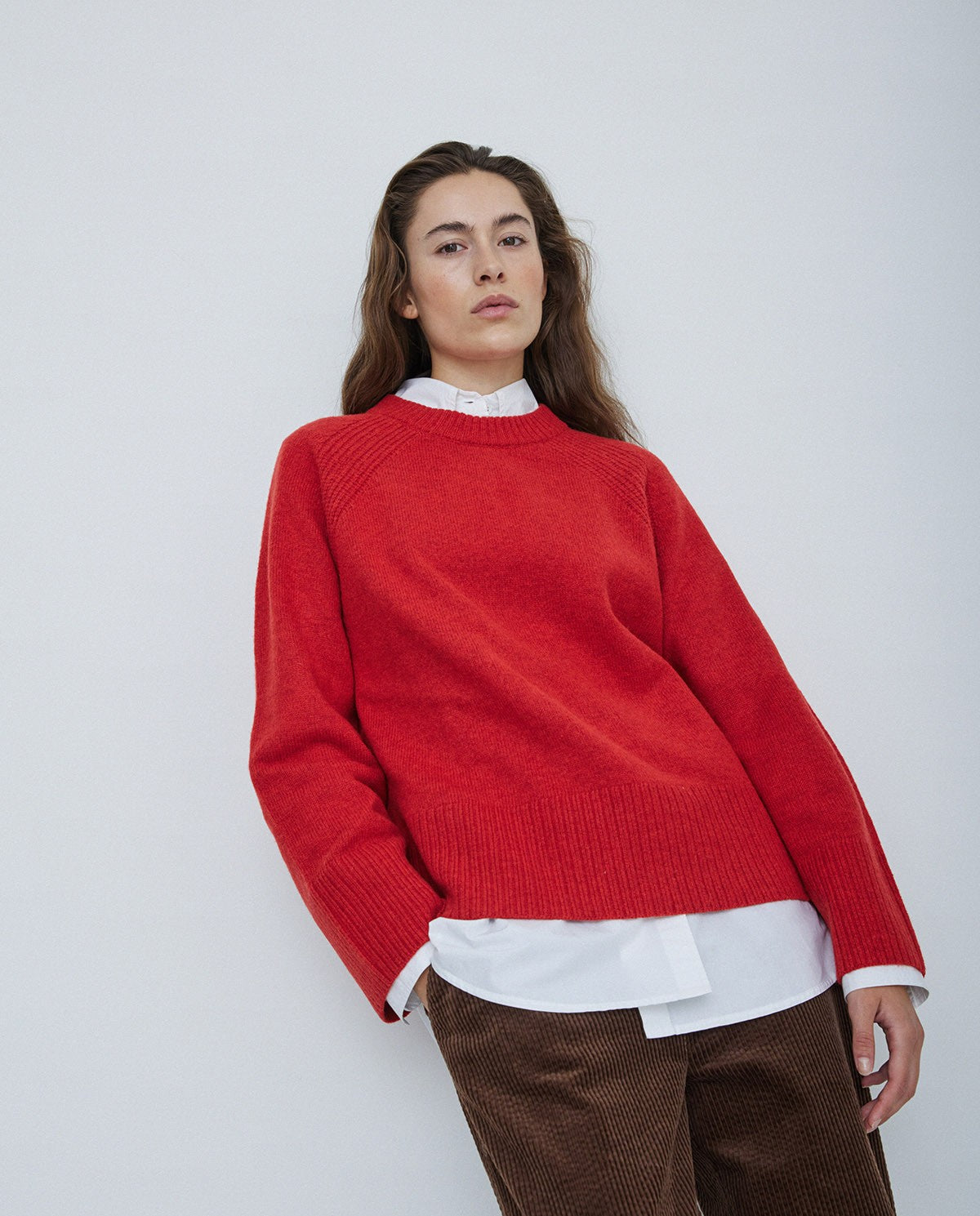 Knitted red sweater with wool by YERSE