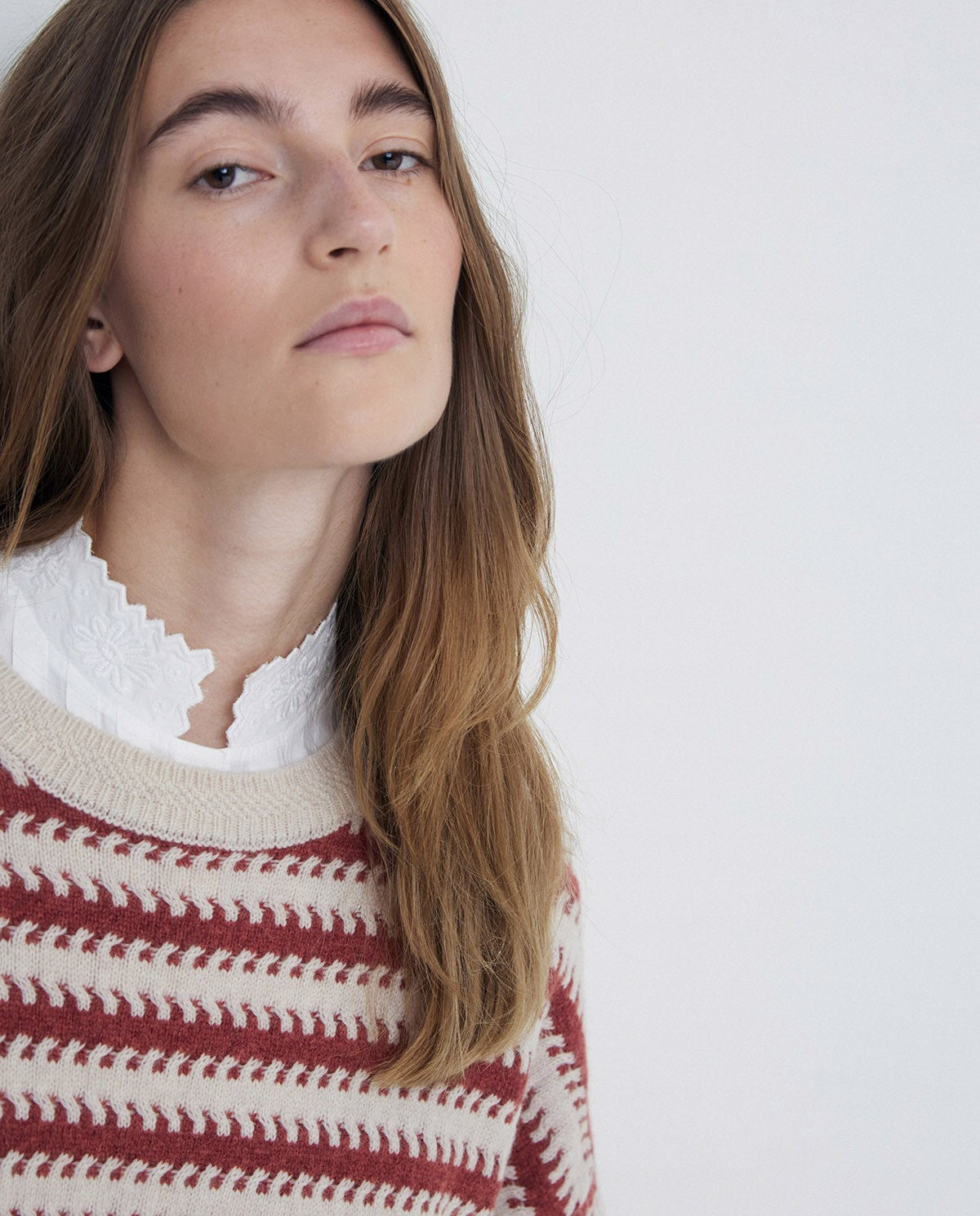 Rich Wool Knit Sweater in terracota and off-white by YERSE