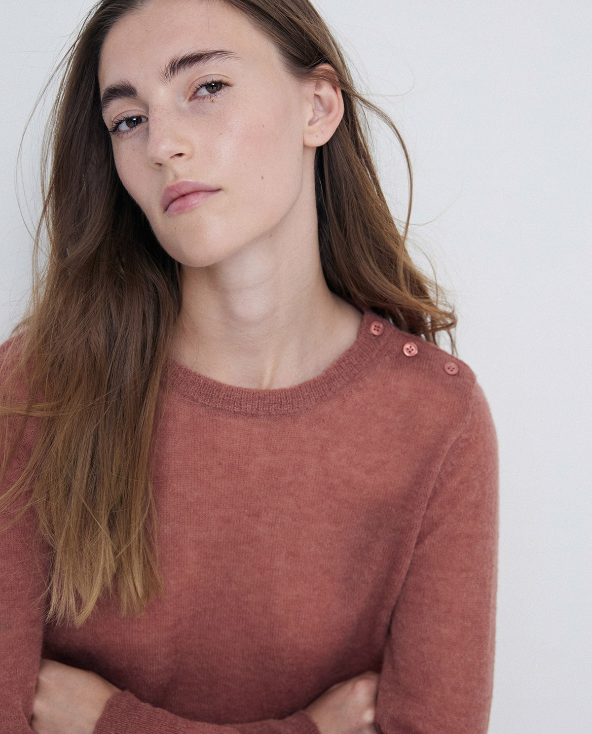 Light wool sweater in terracota by YERSE