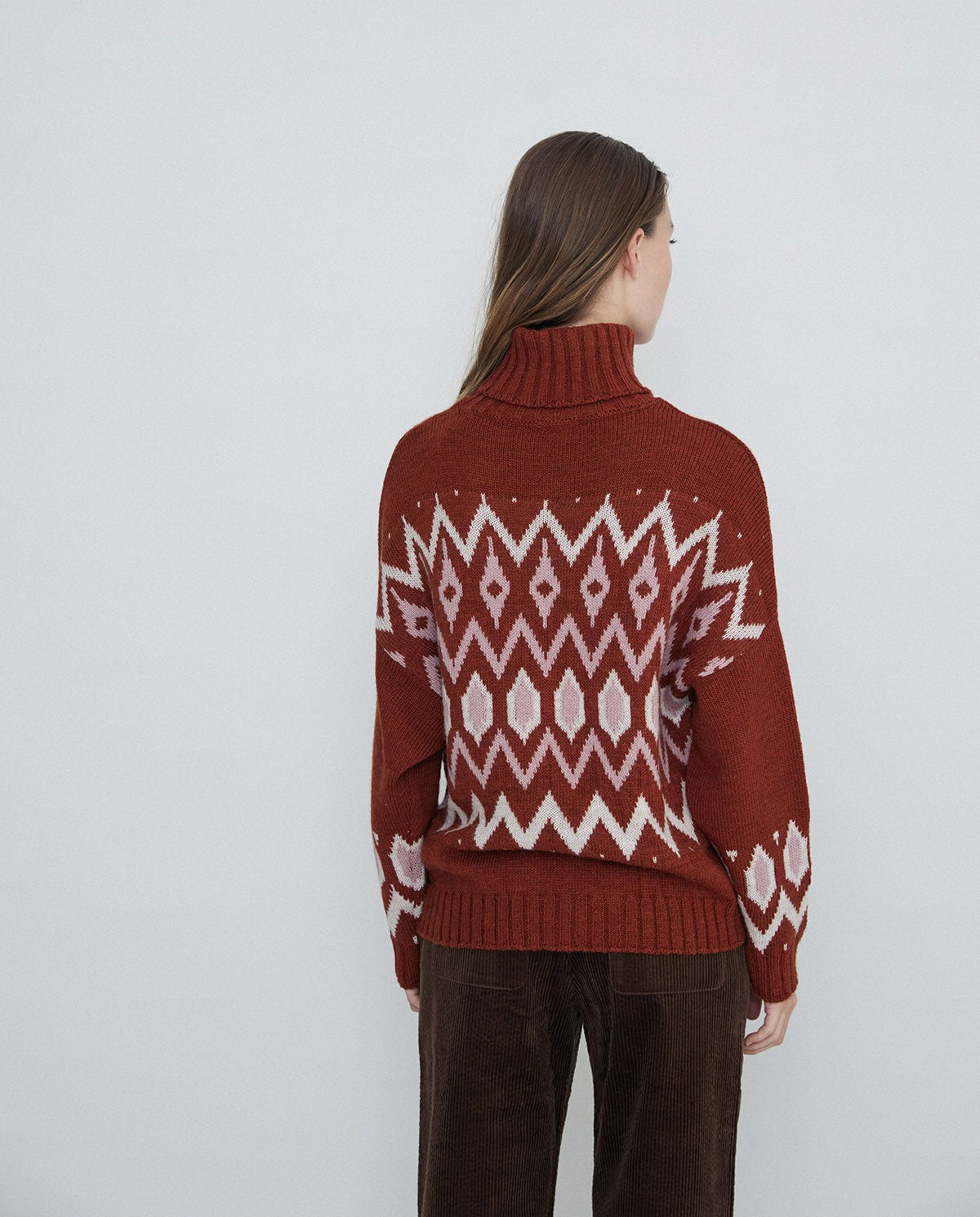 Halterneck jacquard sweater in terracota by YERSE