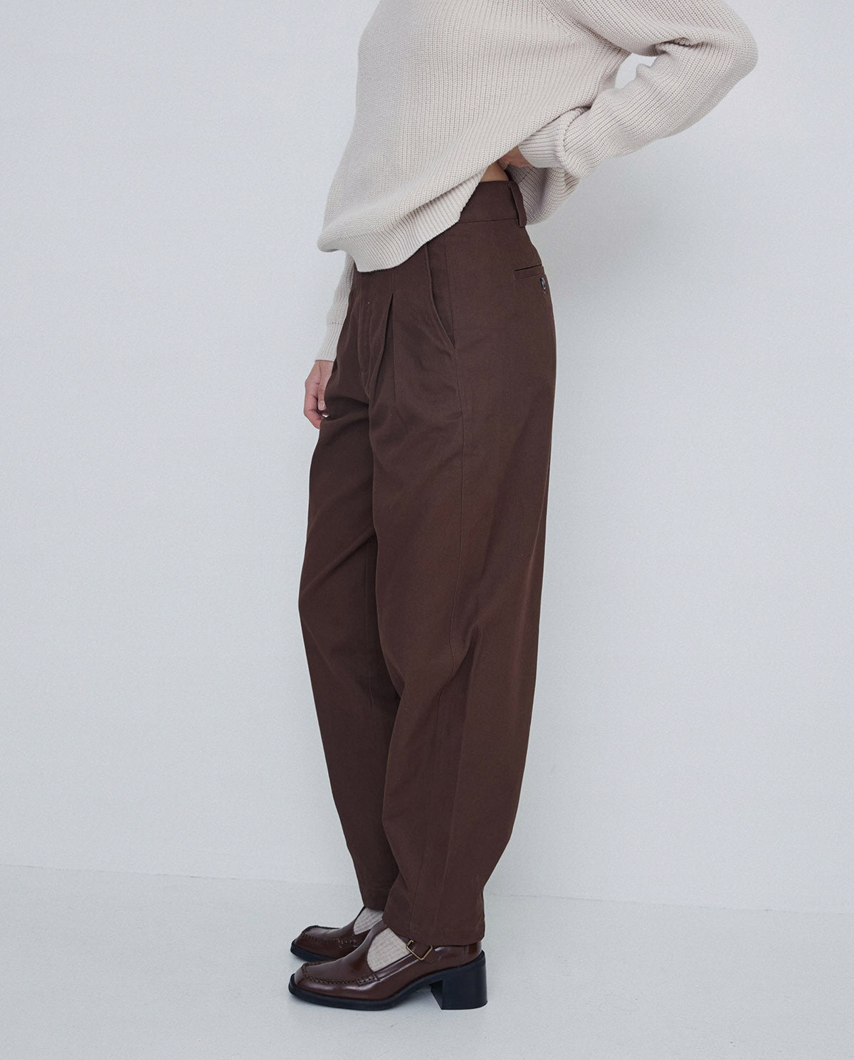 Carrot Cotton Trouser in Brown by YERSE