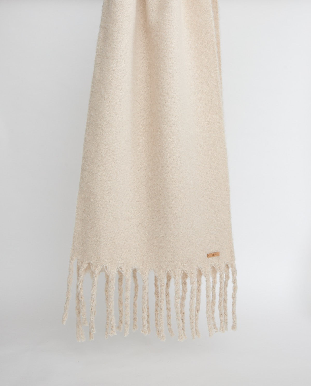 Long soft scarf in off-white by YERSE