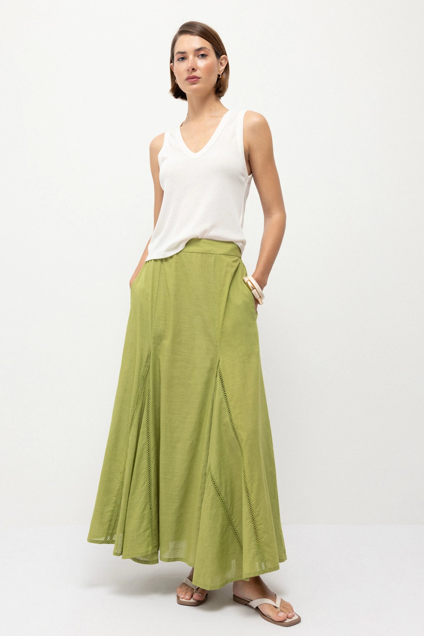 Penha Skirt in Pea Green