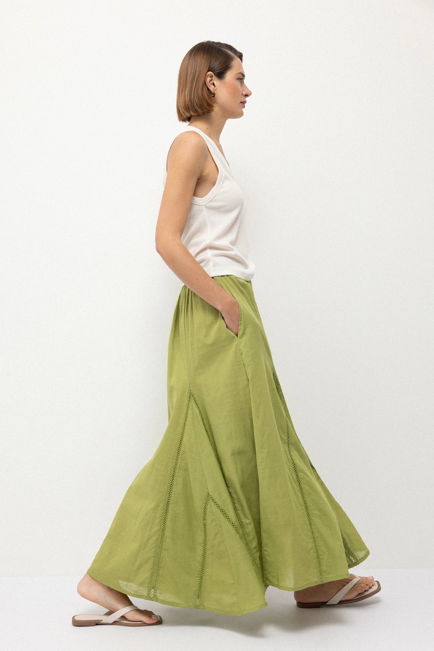 Penha Skirt in Pea Green